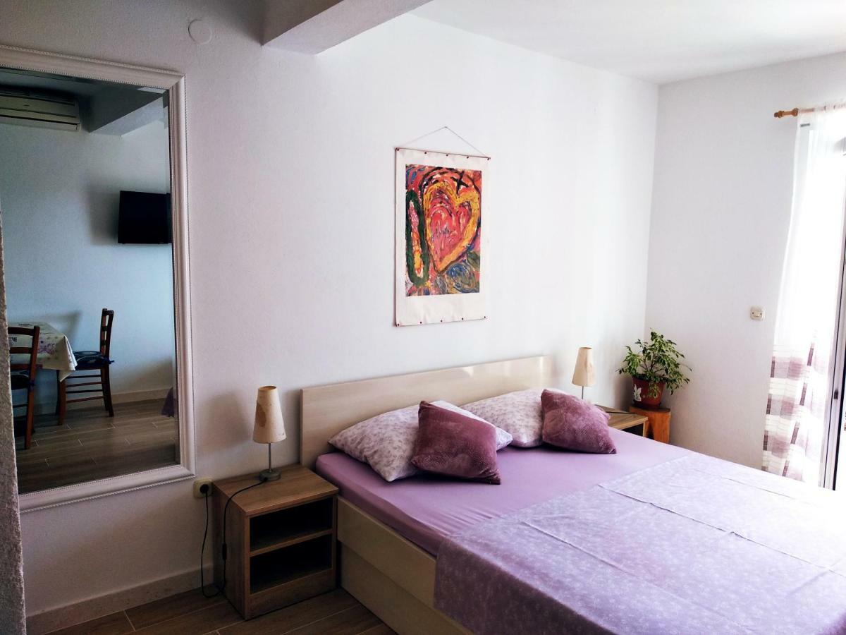 Apartments Luka Lumbarda Ngoại thất bức ảnh